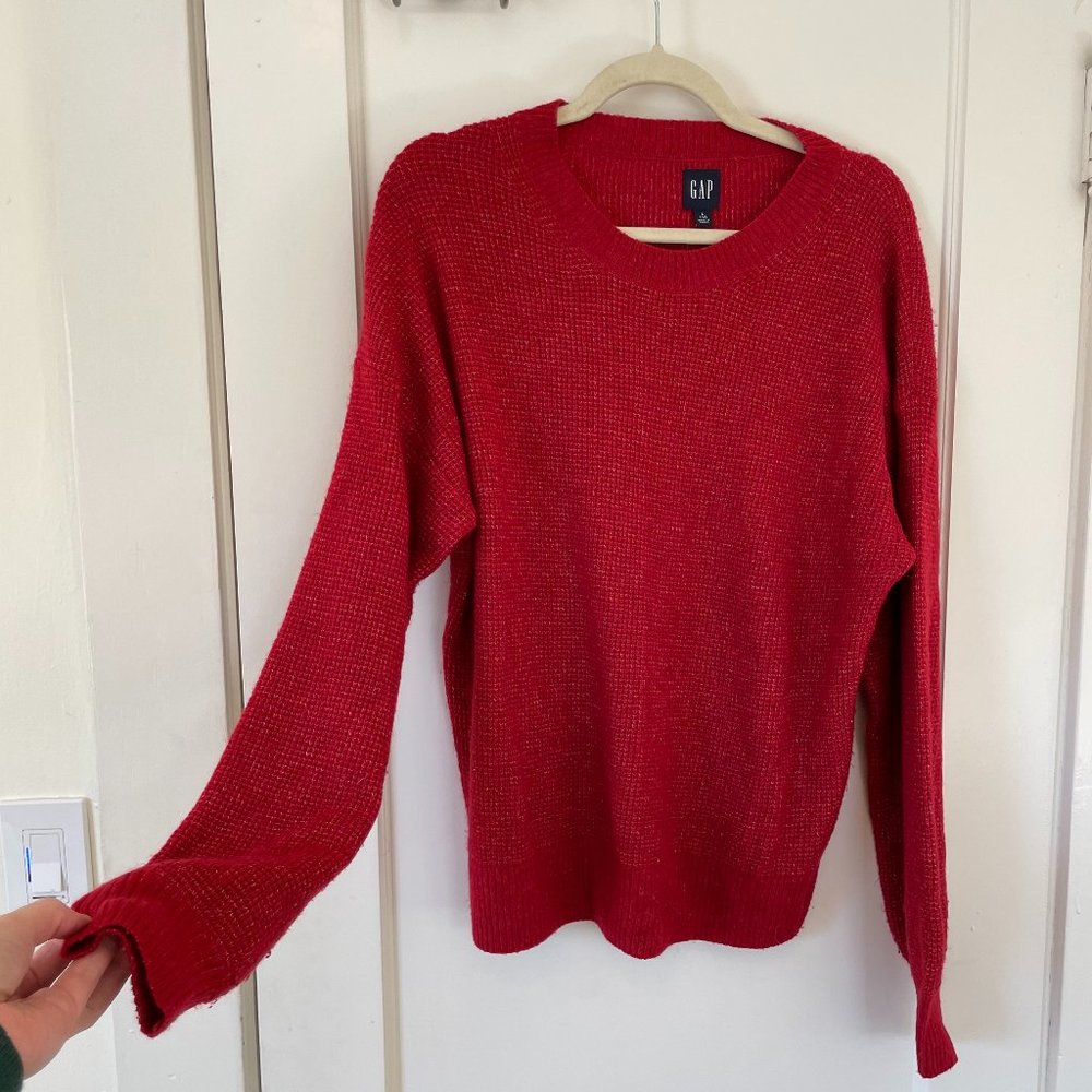 Gap waffle-like knit sweater in gorgeous red, size large tall